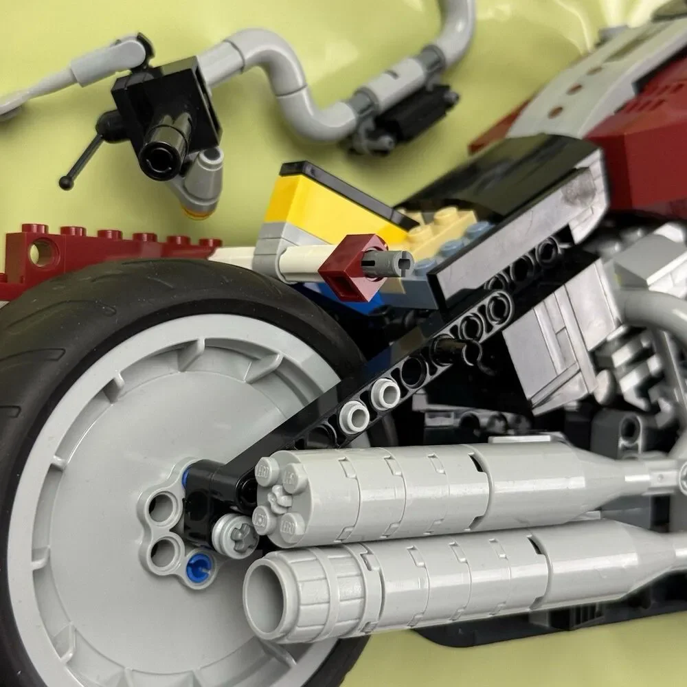 LEGO CREATOR Harley Davidson Fat Boy 10269 Incomplete Motorcycle Bike